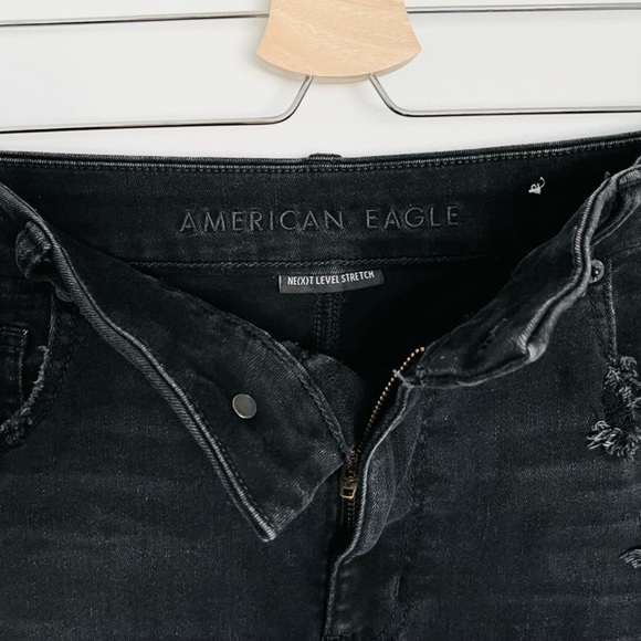 AMERICAN EAGLE High Waisted Black Distressed Denim Mini Skirt - Picture 11 of 13
